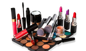 Proposed ban on using doctor attire in cosmetic advertising