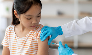 Emergency vaccinations reduce deaths by 60% during outbreaks
