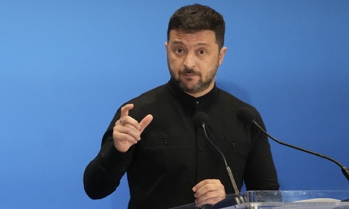 Ukraine's anti-corruption crackdown sparks controversy
