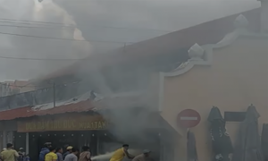 Fire at Thu Duc Market