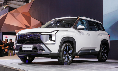 Mitsubishi Destinator có giá từ 23.600 USD