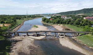112-meter bridge in Quang Tri province on the verge of collapse