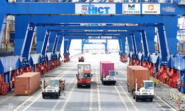 ADB dự báo GDP Việt Nam tăng 6,3% năm nay