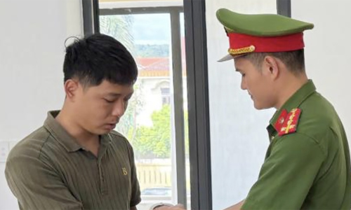 Xô ngã, làm chết người trêu chọc vợ mình