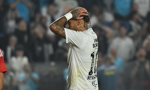 Neymar tẽn tò ở giải Brazil