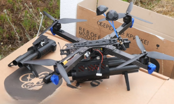 Ukraine đặt mục tiêu sản xuất 1.000 drone đánh chặn mỗi ngày