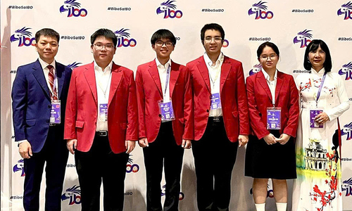 Nam sinh lớp 11 vào top 7 Olympic Sinh học quốc tế