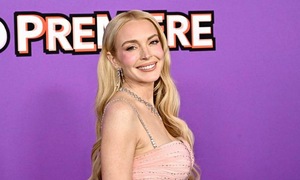 Lindsay Lohan shines at new film premiere
