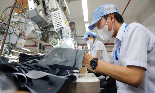 Chuyên gia: Thuế thu nhập cá nhân chỉ nên tối đa 20-25%
