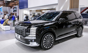Hyundai Palisade Hybrid debuts in Southeast Asia