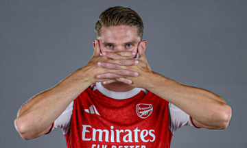 Arsenal công bố Gyokeres