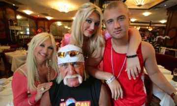 Di chúc của Hulk Hogan châm ngòi cuộc chiến thừa kế