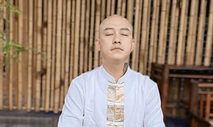Singer Tuan Hung embraces Buddhism