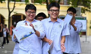 Tuition fees at 10 northern Vietnam universities offering economics programs
