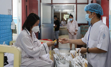 Sốt xuất huyết diễn biến phức tạp, Bộ Y tế cảnh báo dịch