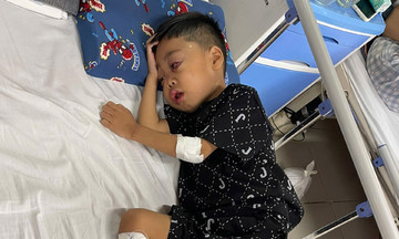 Hành trình giành giật sự sống của cậu bé hai lần mắc ung thư