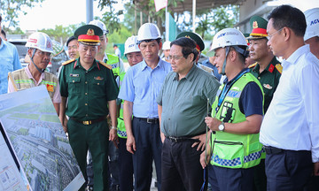 Thủ tướng thúc đẩy tiến độ xây dựng nhà ga T2 sân bay Đồng Hới