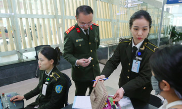 4 bước dùng VNeID để lên máy bay