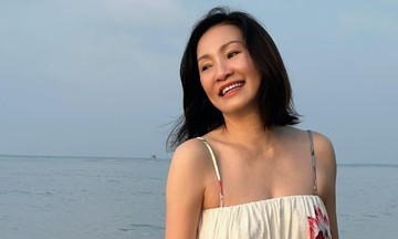Nghệ sĩ Hồng Đào tận hưởng cuộc sống độc thân