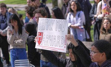 Harvard có thể tốn hàng trăm triệu USD để dàn xếp loạt điều tra