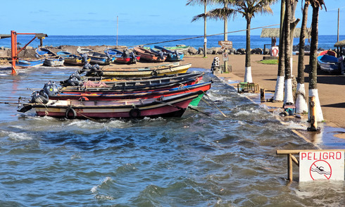 Chile evacuates 1.4 million people over tsunami threat