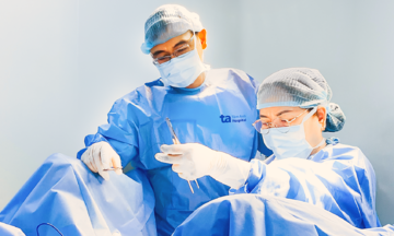 Bị són tiểu sau sinh có chữa được không?