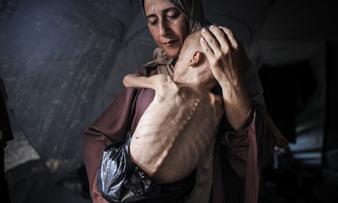 Israel's blockade pushes Gaza to famine