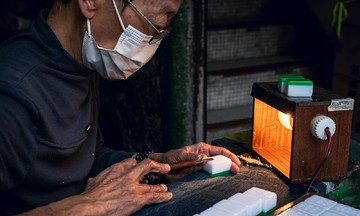 Nghệ nhân cuối cùng khắc mạt chượt ở Hong Kong