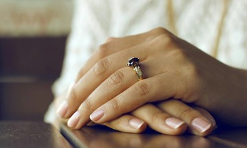Móng tay đổi màu có phải dấu hiệu suy thận?