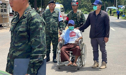 Thailand repatriates two Cambodian soldiers