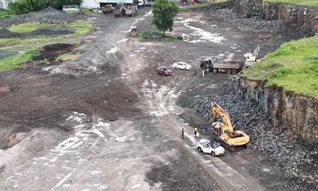 Đường dây khai thác đá trái phép núp bóng dự án ở TP HCM