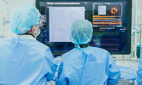 Stroke combined with coronary artery stenosis increases risk of heart attack
