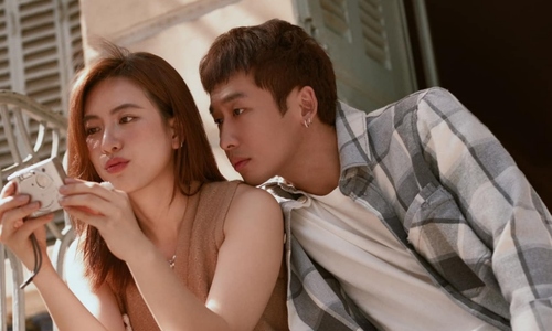 Phong cách sánh đôi của Phương Anh Đào, Tuấn Trần