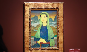 Trưng bày tranh Mona Lisa phiên bản Việt