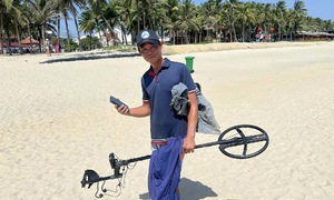 Da Nang man helps Australian tourist find lost engagement ring