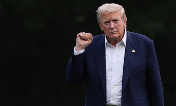 Cố vấn Nhà Trắng: Ông Trump nên nhận được giải Nobel Kinh tế
