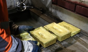 Global gold price surges