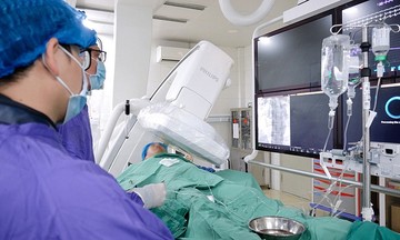 Nhồi máu cơ tim suýt chết sau hai giờ đau ngực