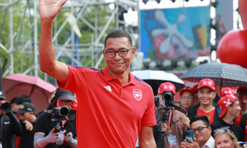 Cựu danh thủ Arsenal không tin đội nhà vô địch ngoại hạng Anh
