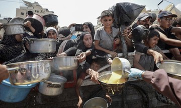 Hành trình chết chóc tìm đồ ăn của người Gaza