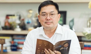 Ông Hoàng Nam Tiến - cuộc đời truyền cảm hứng về văn hóa đọc