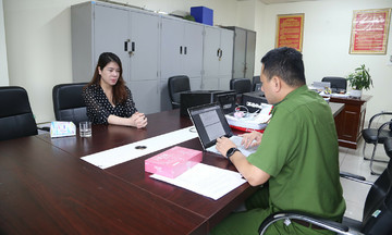 Hai doanh nghiệp sản xuất thực phẩm chức năng giả, chứa chất cấm