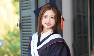 Double top student excels at Hanoi university of pharmacy