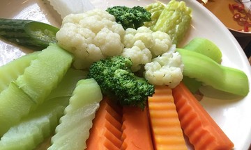 Người bệnh tiểu đường nên ăn tối lúc mấy giờ?