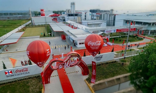 Coca-Cola song song phát triển kinh tế và gắn kết địa phương