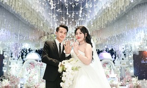 Bride stages second wedding after disappointing photos