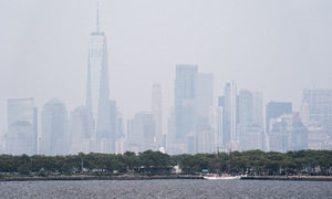 US issues air quality alerts amid 700 Canadian wildfires