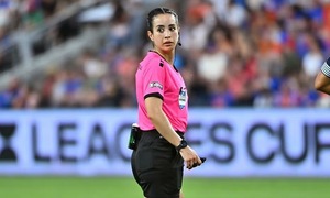 FIFA defends Mexican referee facing death threats