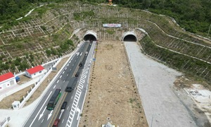 Over 1.1 trillion VND invested to complete Nui Vung Tunnel
