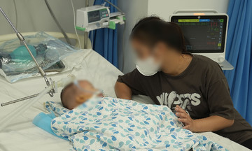Uống nhầm tinh dầu đuổi muỗi, bé trai nguy kịch